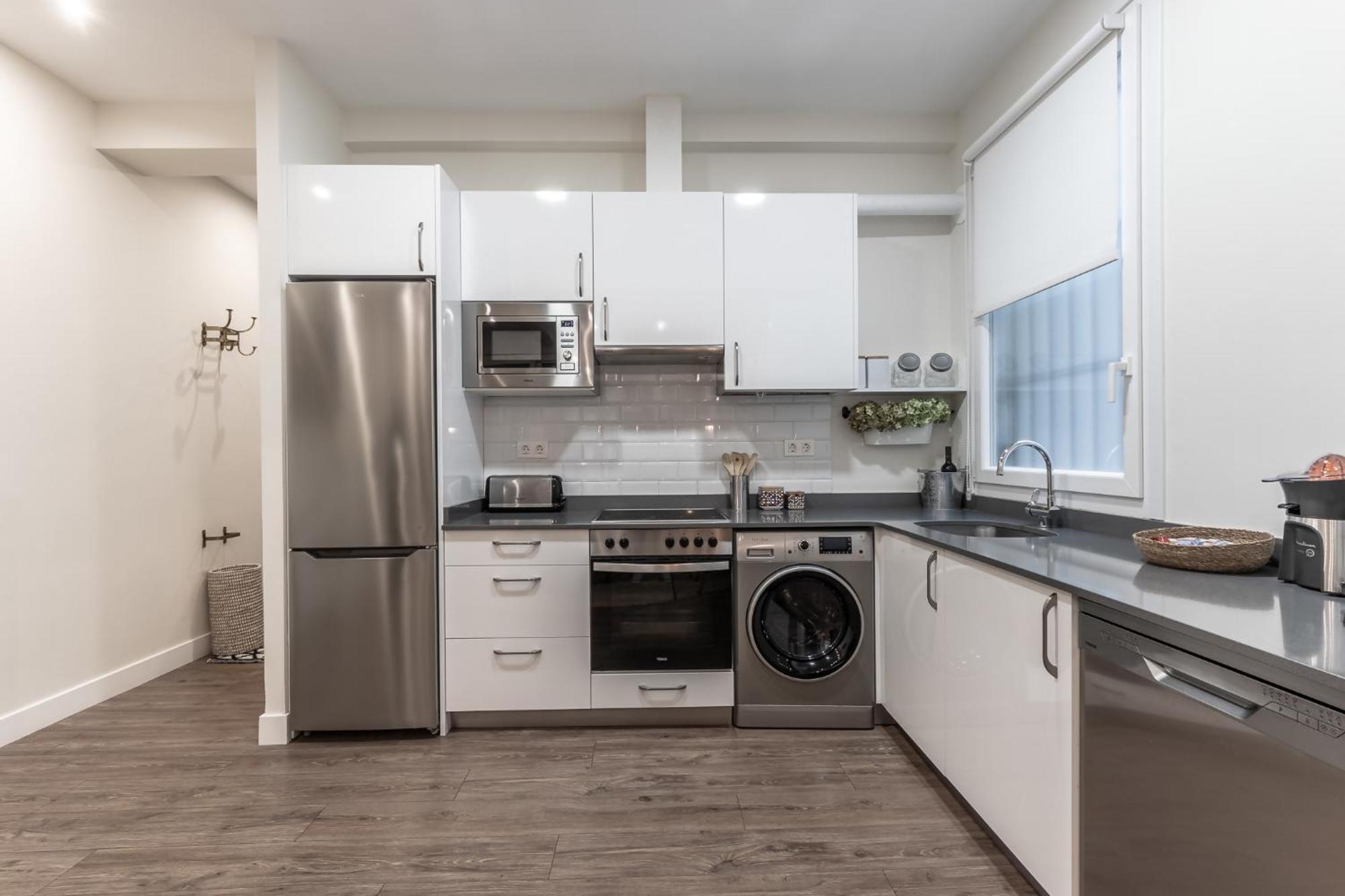 Homeloving Apartment Bilbao Centre With Parking Exterior foto